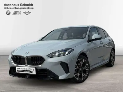 Gebraucht BMW 120 M Sport 150 PS (110 kW) 2025 M brooklyn grau Kleinwagen