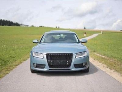 Blau Gebraucht 2009 Audi A5 Sportback Kleinwagen | 10.000 €