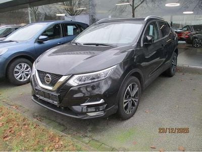 Black (m) Gebraucht 2020 Nissan Qashqai N-Connecta SUV | 18.990 € (Fairer Preis)