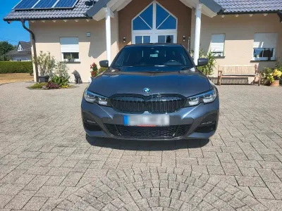 Gebraucht BMW 330 286 PS (210 kW) 2019 Grau Limousine