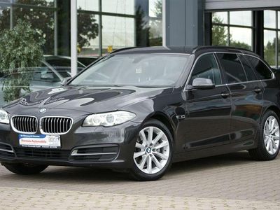 Gebraucht BMW 518 Sport Line 150 PS (110 kW) 2017 Grau Kombi