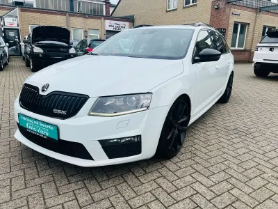 Gebraucht Skoda Octavia RS 184 PS (135 kW) 2016 Weiß Kombi