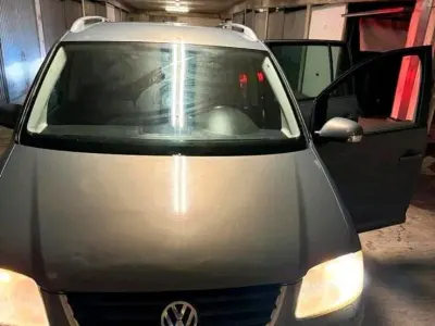 Gebraucht VW Touran 140 PS (102 kW) 2004 Grau Van / Kleinbus