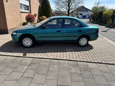 Mazda 323