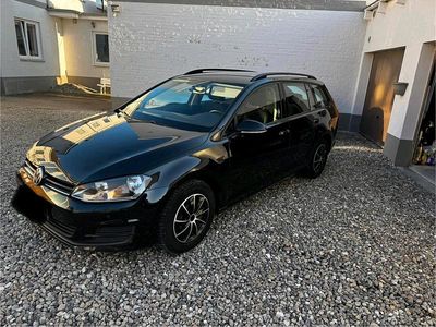 Gebraucht VW Golf VII Trendline 110 PS (80 kW) 2014 Schwarz Kombi