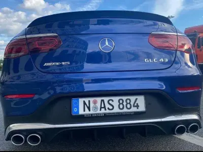 Gebraucht Mercedes GLC43 AMG AMG 390 PS (286 kW) 2020 Blau SUV