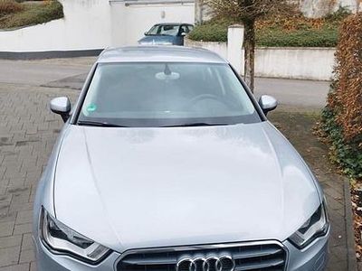 Gebraucht Audi A3 110 PS (80 kW) 2015 Silber Limousine