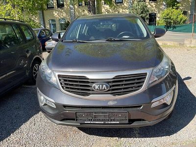 Usata Kia Sportage Attract 116 CV (85 kW) 2013 Grigio SUV