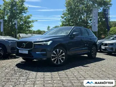 Gebraucht Volvo XC60 Core 145 PS (106 kW) 2023 SUV