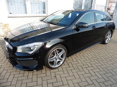 Nachtschwarz Gebraucht 2016 Mercedes CLA180 AMG line Limousine | 17.950 € (Fairer Preis)