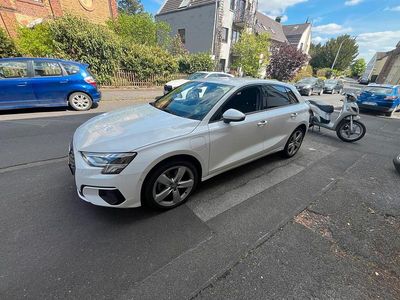 Weiß Gebraucht 2022 Audi A3 Design Limousine | 24.800 € (Fairer Preis)
