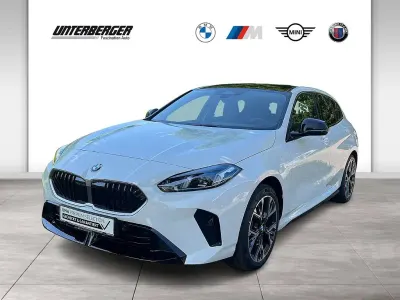 Gebraucht BMW 118 Performance 150 PS (110 kW) 2025 Alpinweiß uni Kleinwagen