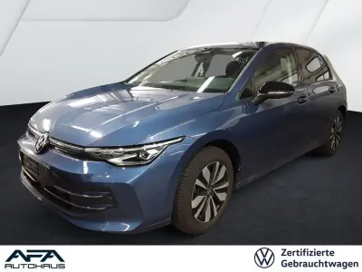 Gebraucht VW Golf VIII Goal 150 PS (110 kW) 2025 Blau Limousine