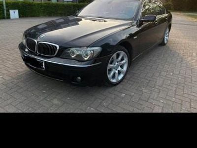 BMW 730