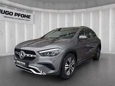 Gebraucht Mercedes GLA200 Progressive 163 PS (119 kW) 2025 Mountaingrau met SUV