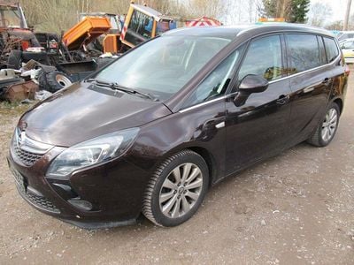 Usata Opel Zafira Tourer Innovation 165 CV (121 kW) 2014 Marrone Monovolume