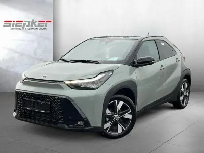 Neu Toyota Aygo X 116 PS (85 kW) 2026 Grün SUV