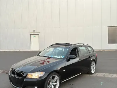 Gebraucht BMW 318 143 PS (105 kW) 2009 Schwarz Kombi