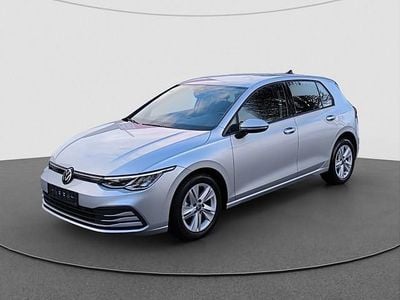 Gebraucht VW Golf VIII Life 2022 Reflexsilber