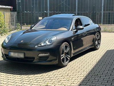 Porsche Panamera S