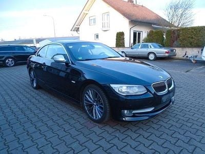 Gebraucht BMW 325 Cabriolet Sport Line 204 PS (150 kW) 2013 Schwarz Cabrio
