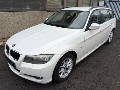 Gebraucht BMW 320 184 PS (135 kW) 2011 Weiß Kombi