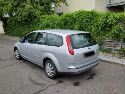 Gebraucht Ford Focus Fun X 109 PS (80 kW) 2007 Grau Limousine