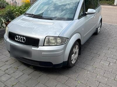 Audi A2