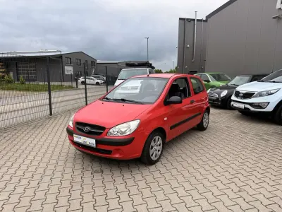 Gebraucht Hyundai Getz Team 67 PS (49 kW) 2009 Hiphop red Kleinwagen