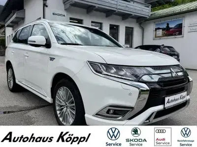Gebraucht Mitsubishi Outlander P-HEV Edition 135 PS (99 kW) 2019 Andenweiss (s) SUV