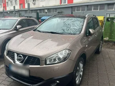 Usata Nissan Qashqai Tekna 150 CV (110 kW) 2011 Beige SUV