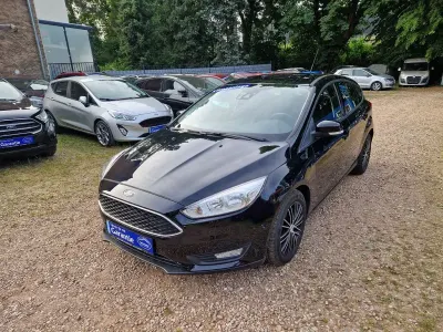 Gebraucht Ford Focus 101 PS (74 kW) 2016 Schwarz Limousine