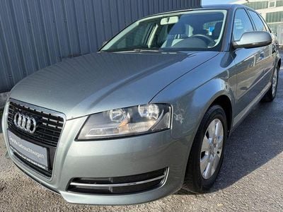 Gebraucht Audi A3 Attraction 105 PS (77 kW) 2010 Grau Kombi