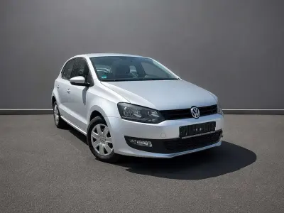 Gebraucht VW Polo Trendline 60 PS (44 kW) 2010 Reflexsilber metallic Kleinwagen