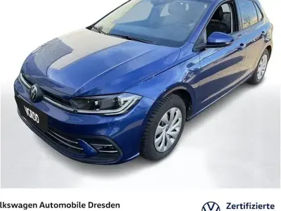 Gebraucht VW Polo Style 95 PS (69 kW) 2024 Reef blue metallic Kleinwagen