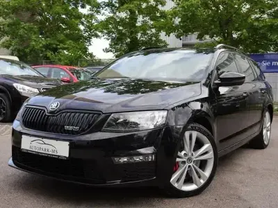 Używany Skoda Octavia vRS 184 KM (135 kW) 2015 Czarny Kombi