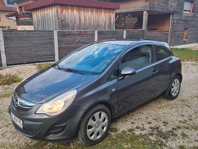 Grau Gebraucht 2012 Opel Corsa Kleinwagen | 1.999 € (Guter Preis)