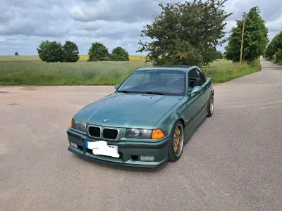 Gebraucht BMW 328 192 PS (141 kW) 2026 Grün Cabrio