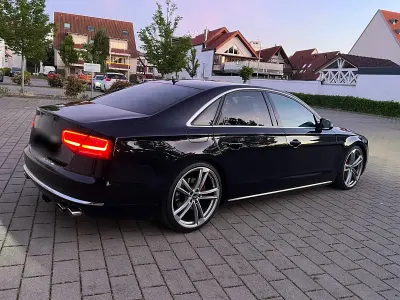 Brugt Audi A8 258 HK (189 kW) 2012 Sort Sedan