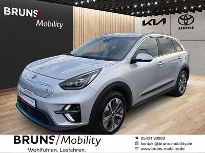 Gebraucht Kia e-Niro Spirit 150 kW (204 PS) 2021 (4ss) seidensilber met SUV
