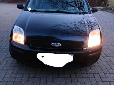 Gebraucht Ford Fusion 80 PS (58 kW) 2002 Kleinwagen