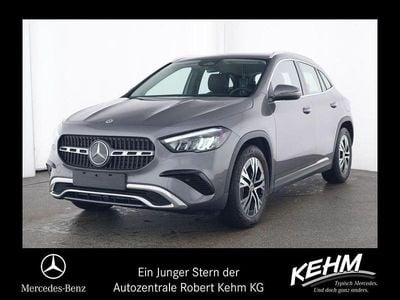 Gebraucht Mercedes GLA220 Progressive 190 PS (139 kW) 2024 Grau SUV