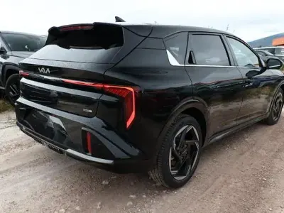 Neu Kia K4 Spirit 150 PS (110 kW) 2026 Auroraschwarz metallic auroraschwarz metallic Limousine