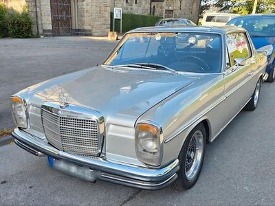 Gebraucht Mercedes W114 150 PS (110 kW) 1970 Silber Coupé