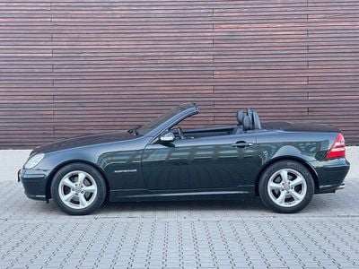 Usata Mercedes SLK200 163 CV (119 kW) 2002 Verde Cabrio