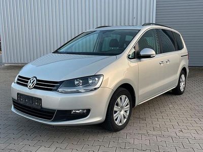 Gebraucht VW Sharan 140 PS (102 kW) 2010 Silber Van / Kleinbus