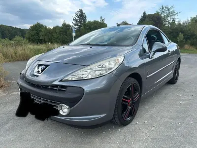Gebraucht Peugeot 207 CC 120 PS (88 kW) 2009 Grau Cabrio
