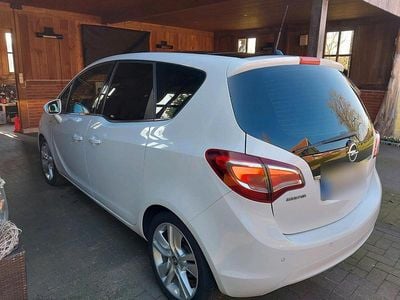Gebraucht Opel Meriva 110 PS (80 kW) 2014 Weiß Van / Kleinbus