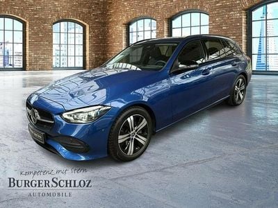 Metalliclack spektralblau Gebraucht 2023 Mercedes C180 Kombi | 32.300 € (Fairer Preis)