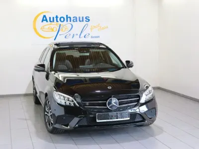 Gebraucht Mercedes C300 Avantgarde 258 PS (189 kW) 2018 Schwarz Kombi